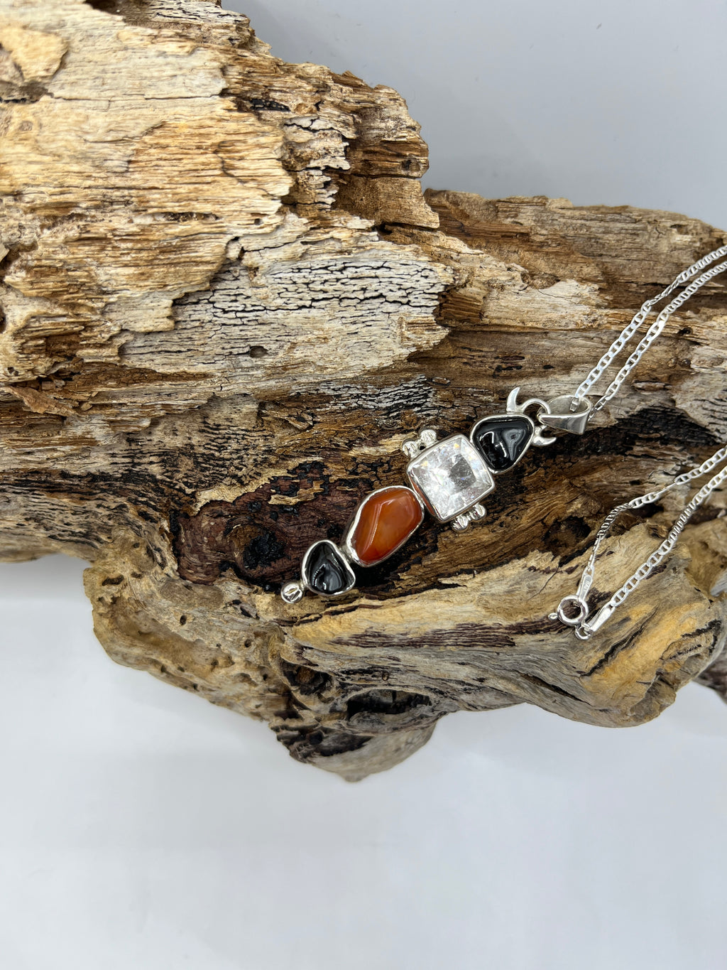 Southern Symphony Necklace