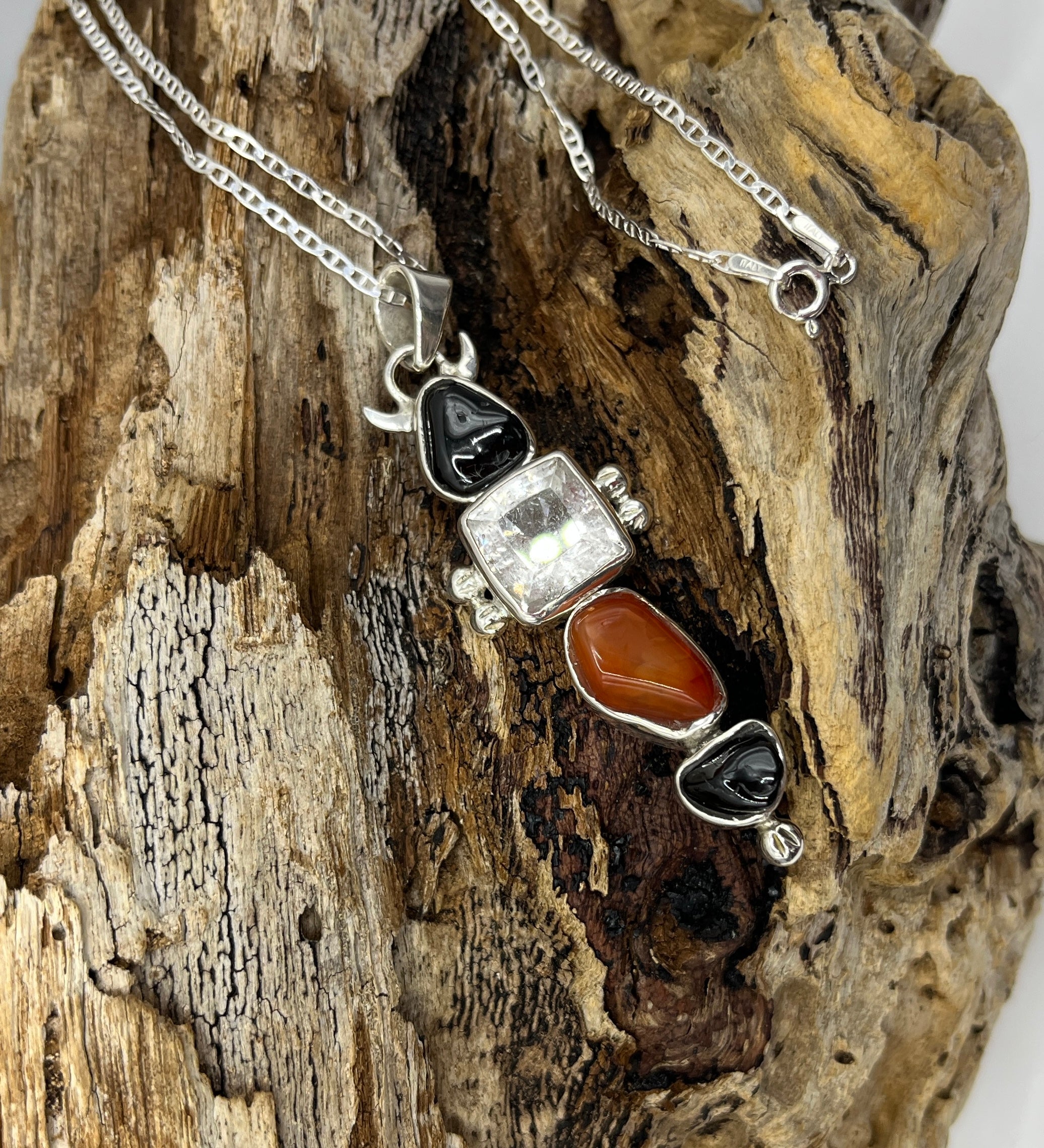 Southern Symphony Necklace