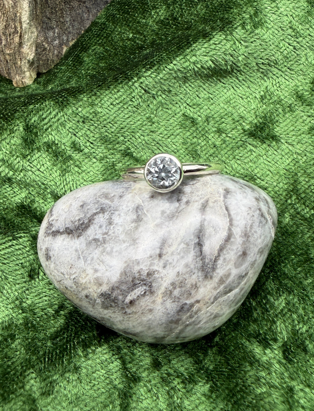 Derby Diamond Topaz Silver Ring