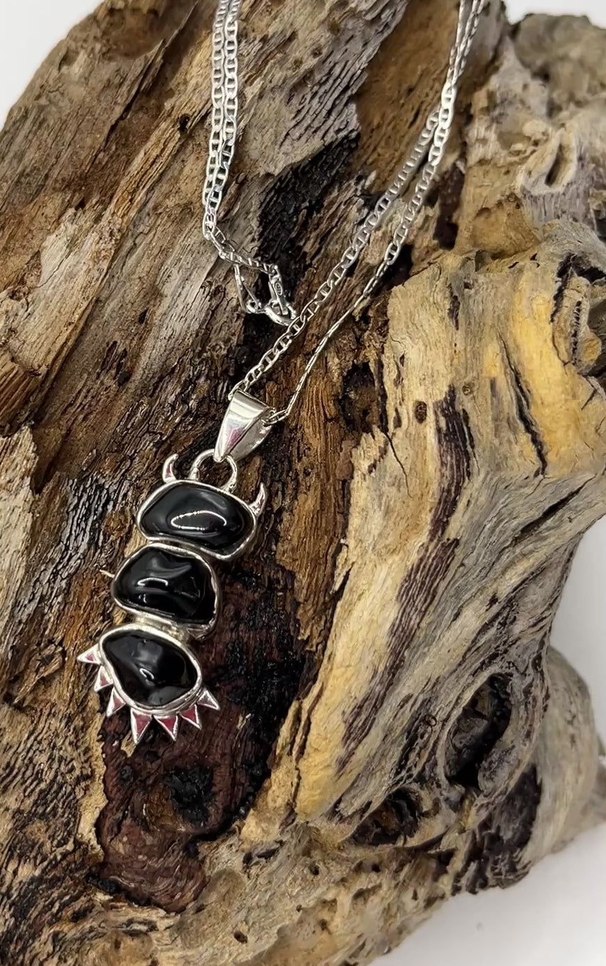 Spinel Prickles Three Stone Necklace