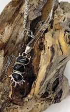 Spinel Prickles Three Stone Necklace